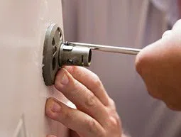 Minnetonka MN Locksmith Store Minnetonka, MN 952-777-2199 - 18-Emergency-Opening